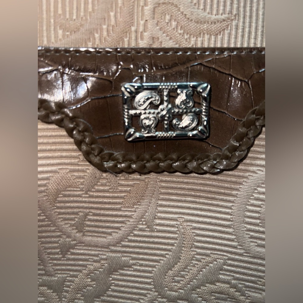 Bueno Brown and Tan Shoulder Purse - Picture 6 of 13